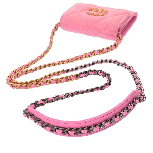 CHANEL Pink Canvas Pouch - Picture 4 of 11